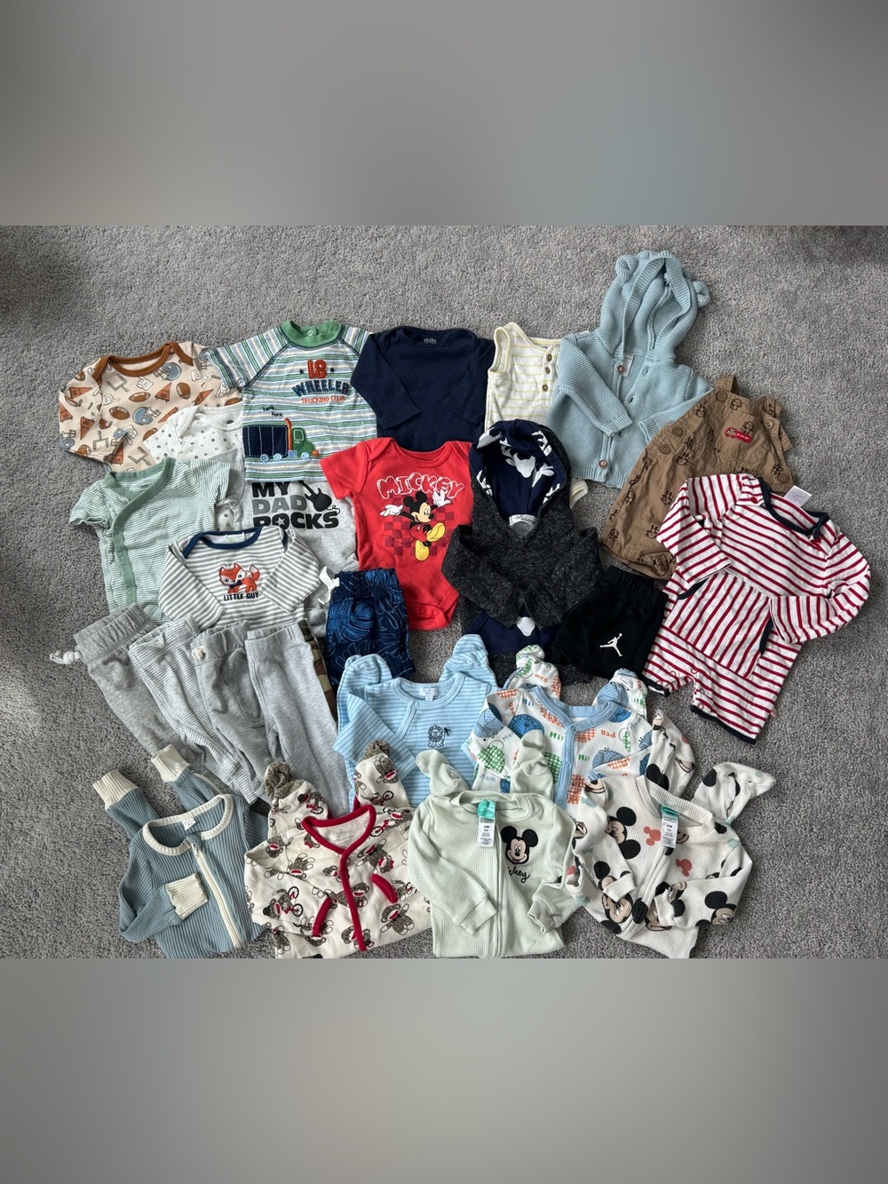 Baby boy clothing bundle size 0-3 and 3 months
